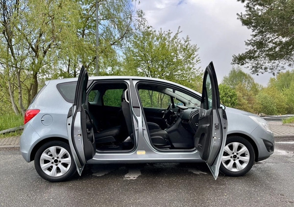 Opel Meriva cena 21900 przebieg: 148499, rok produkcji 2011 z Barczewo małe 466